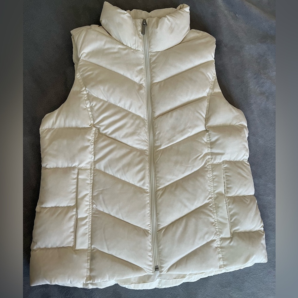 White down puffer vest NWT
